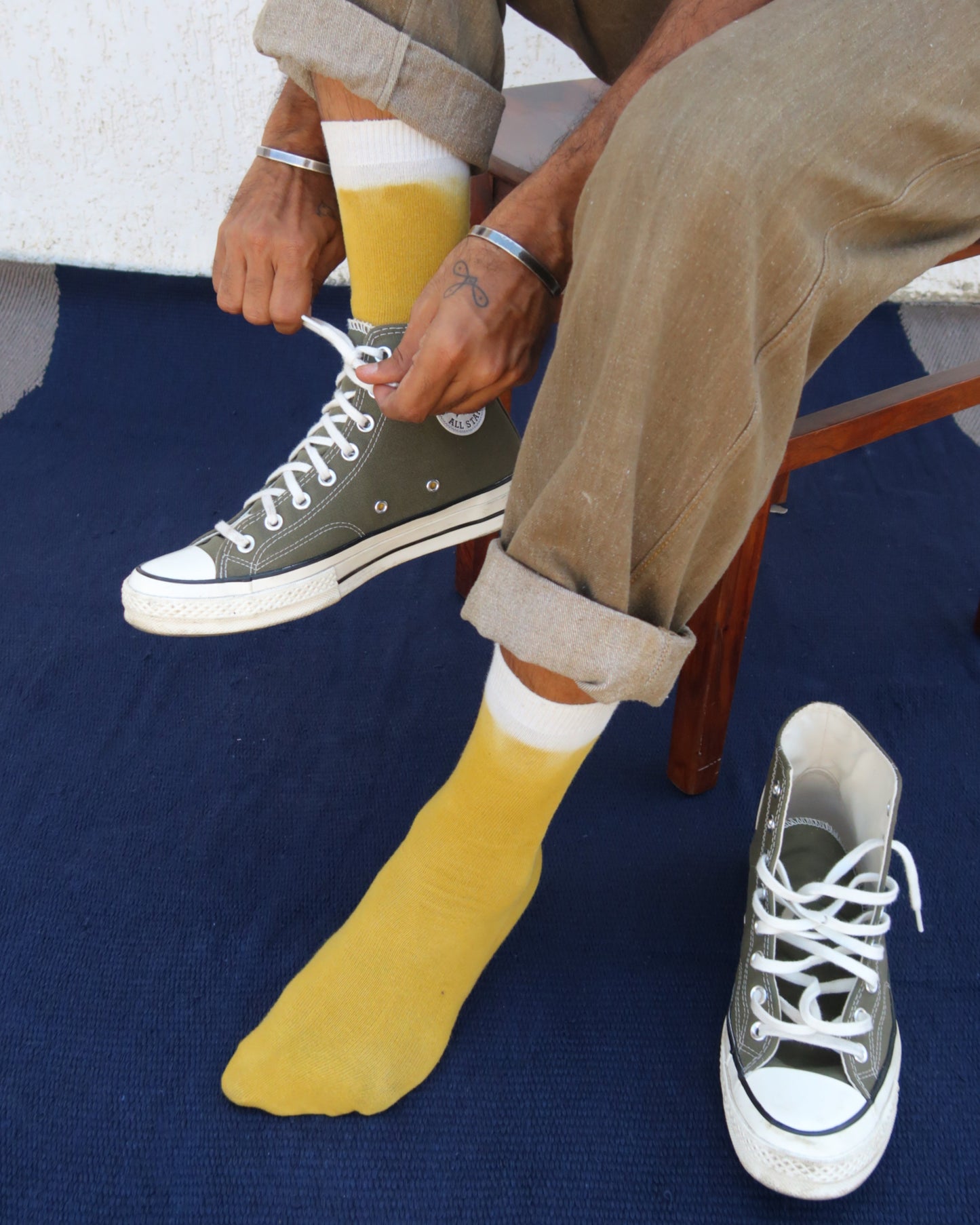 Ochre Dip Calf Length Socks