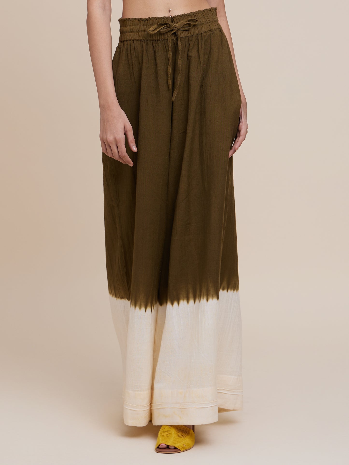 Ghera Pajama in Olive