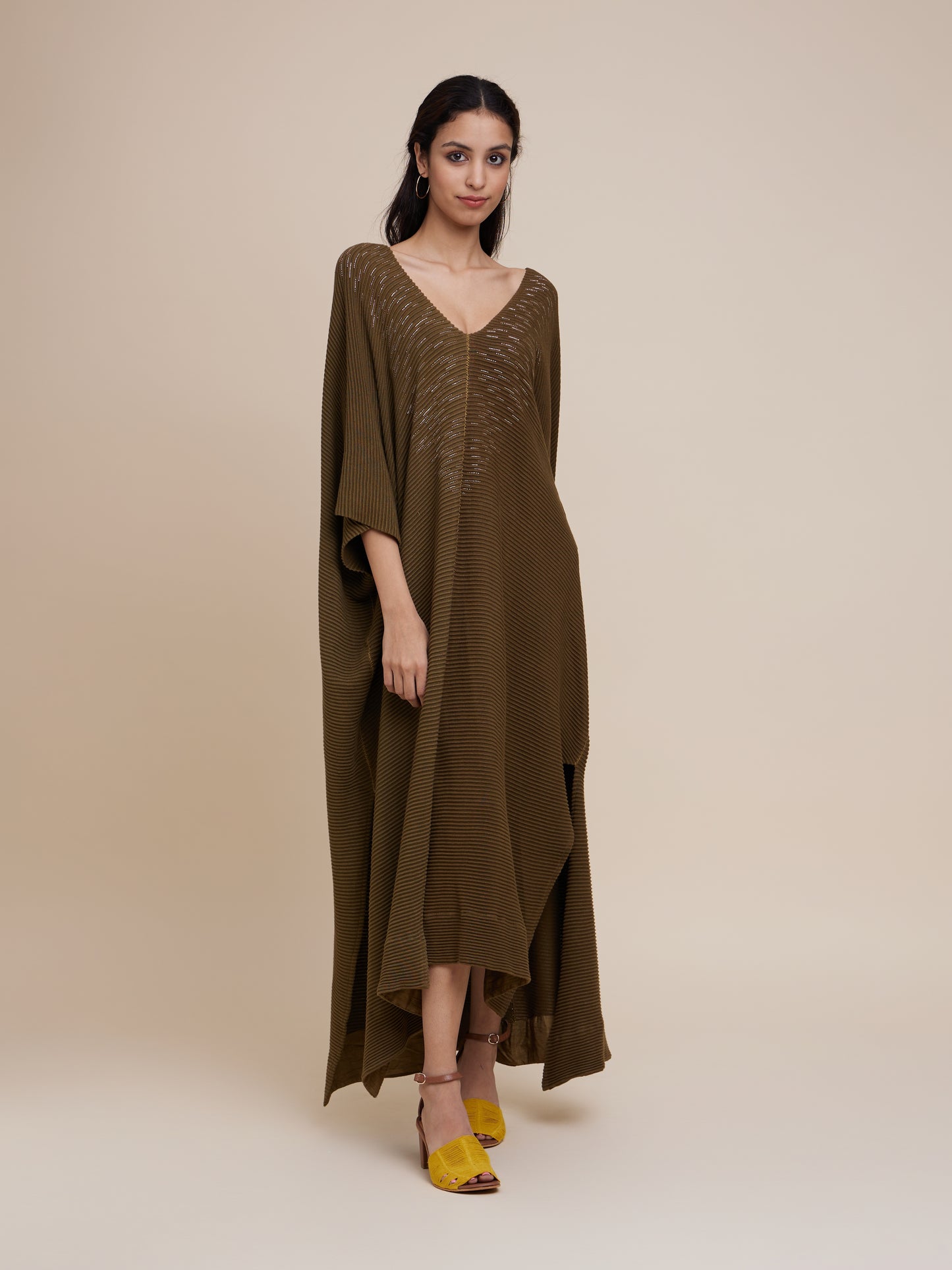 Knit Kaftan Embroidered (Olive)