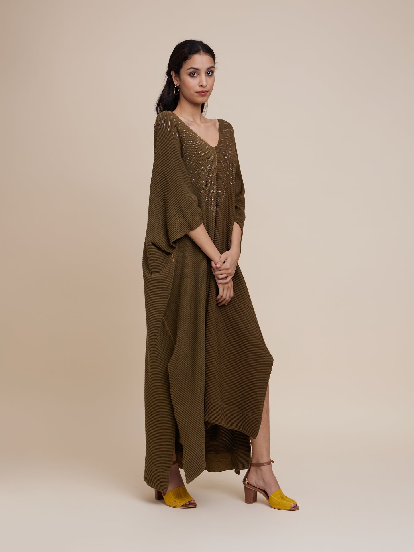 Knit Kaftan Embroidered (Olive)