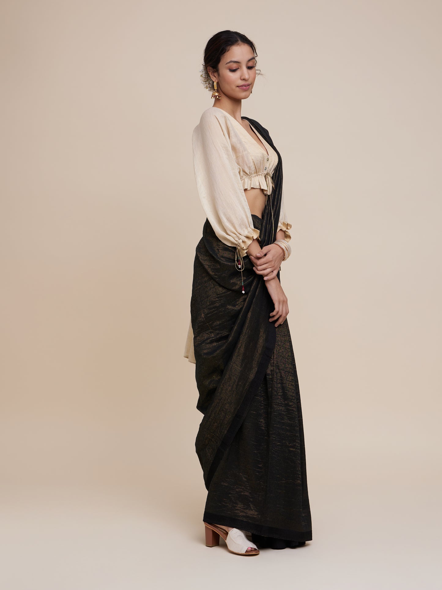 Zari Saree in Kohl Gold
